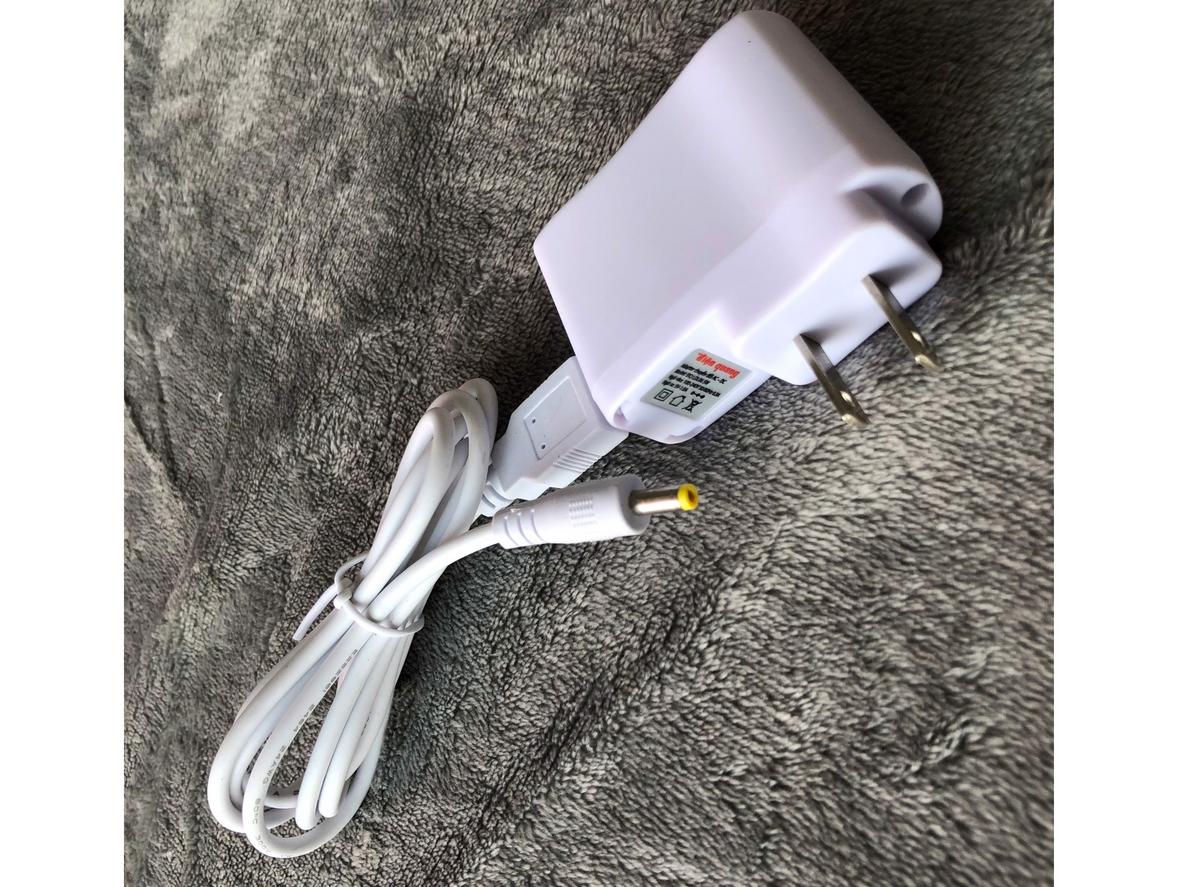 Tổng quan Đèn bàn LED bảo vệ thị lực Điện Quang ĐQ LDL06 5W