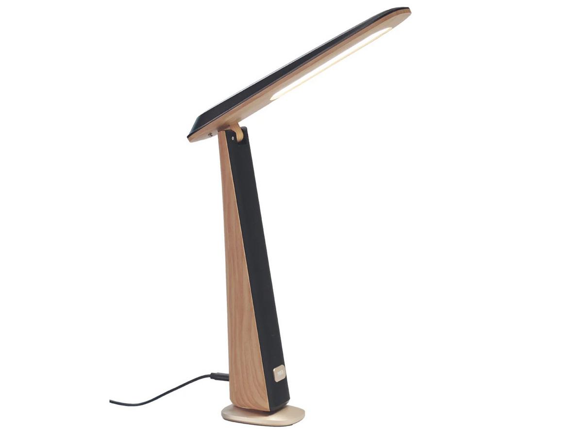 Tổng quan Đèn bàn LED MotoM GST018B