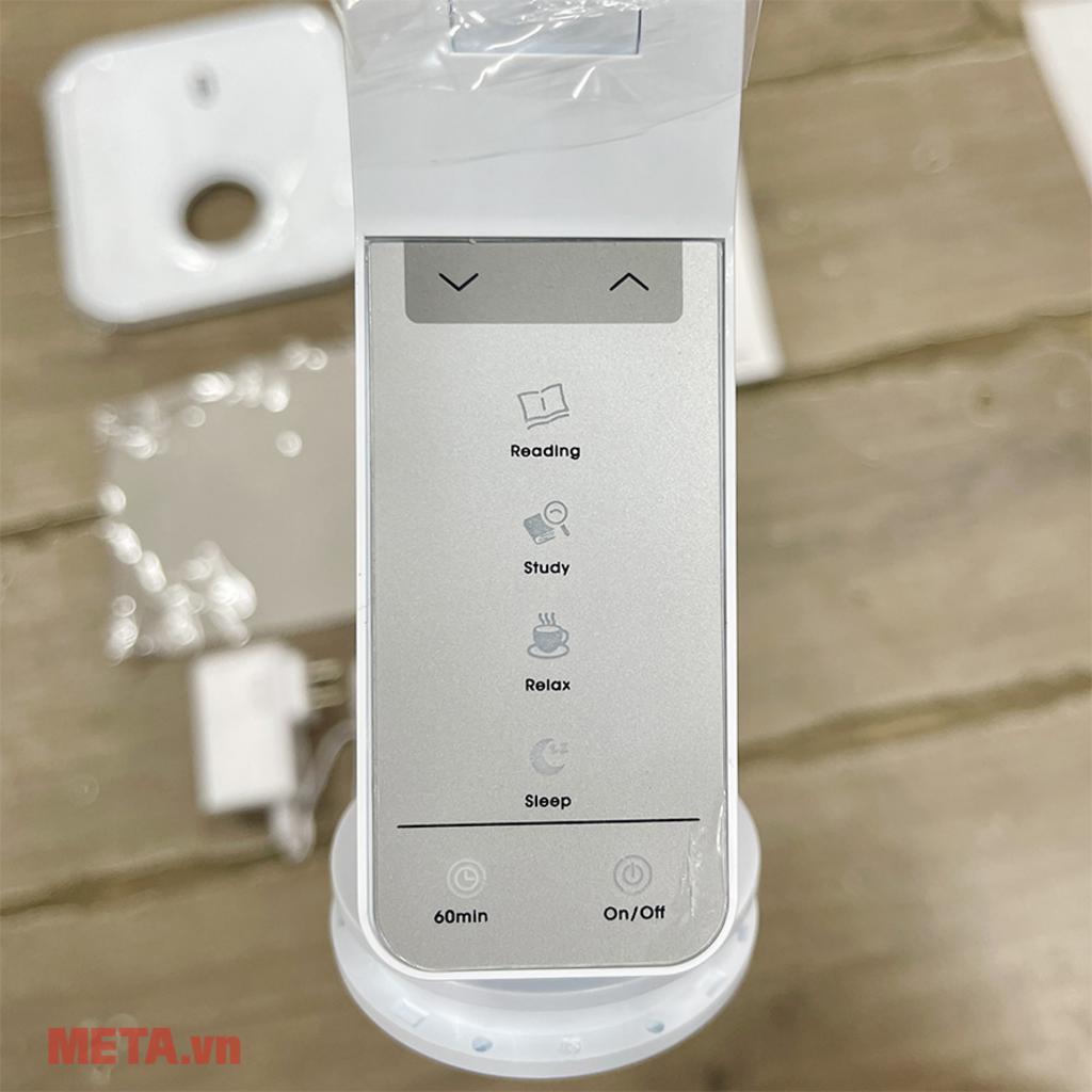 Bảng cảm ứng, hẹn giờ và cổng USB tiện lợi