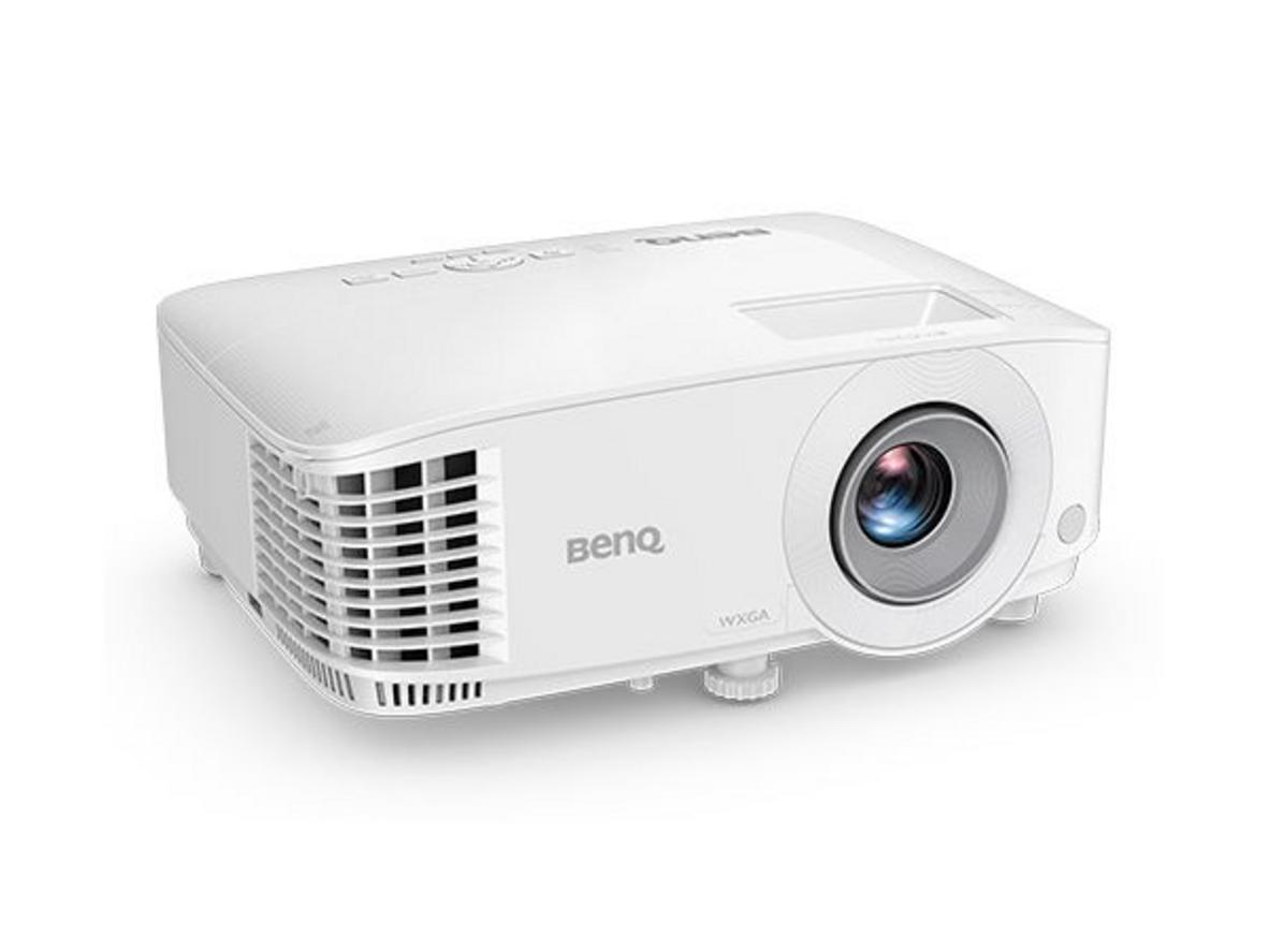 Độ sáng 4.000 ANSI Lumens trình chiếu trong phòng họp sáng