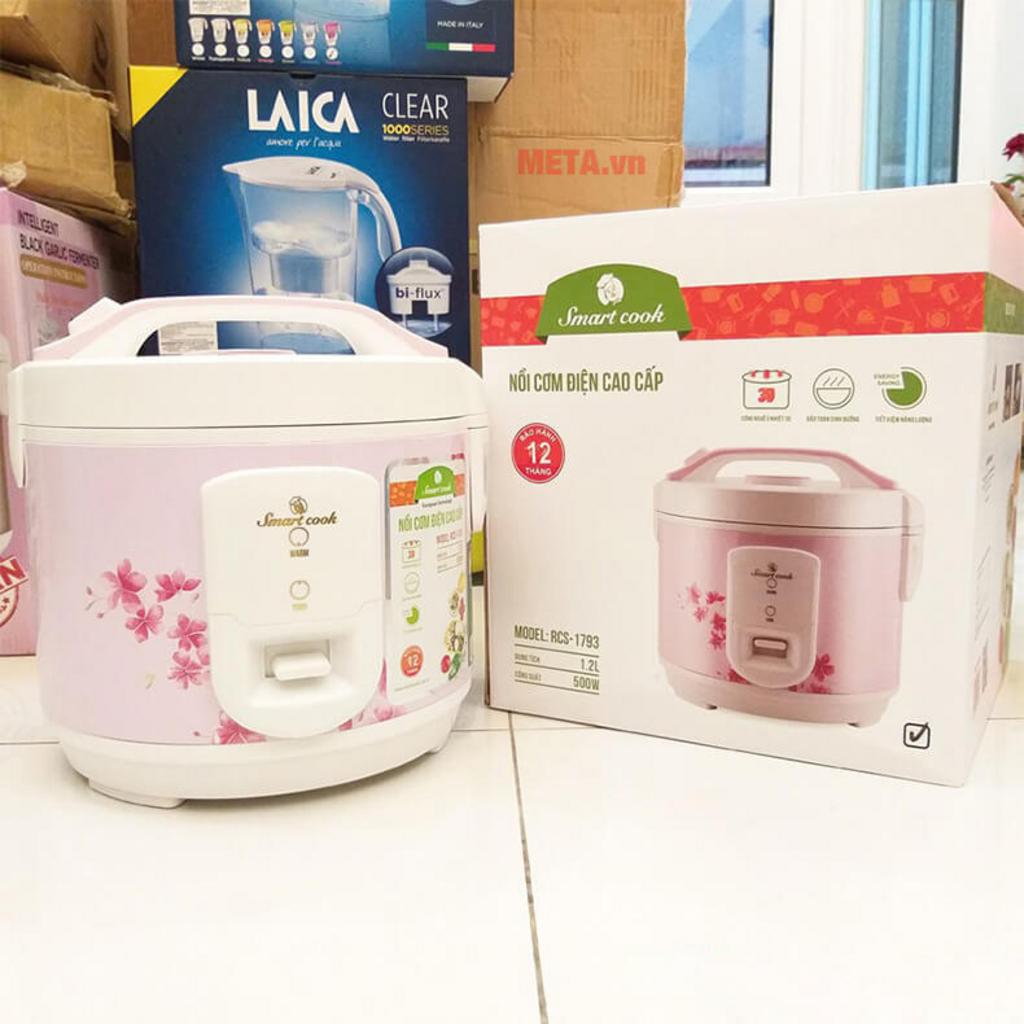 Dung tích 1.2L, công suất 500W — gọn nhẹ cho gia đình nhỏ