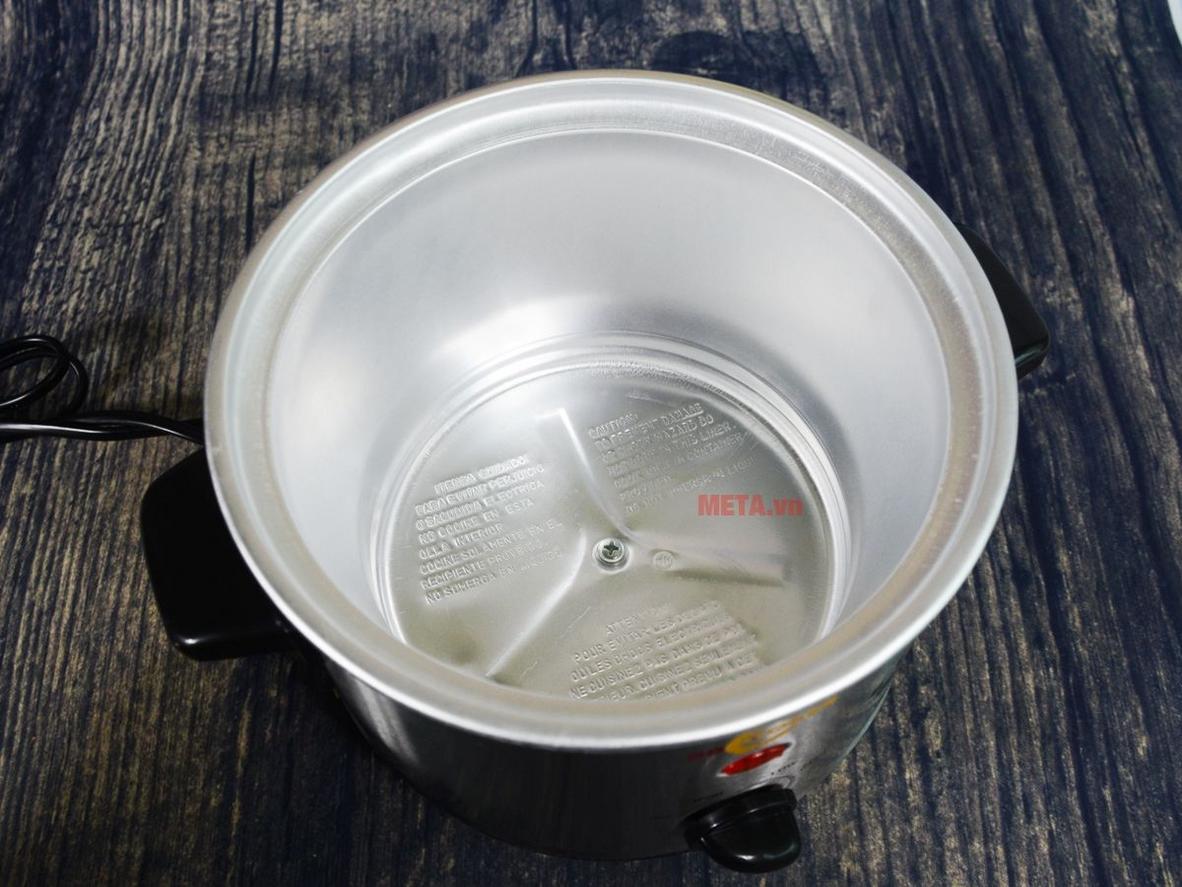 Dung tích 1,5 lít nhỏ gọn, phù hợp bếp gia đình.