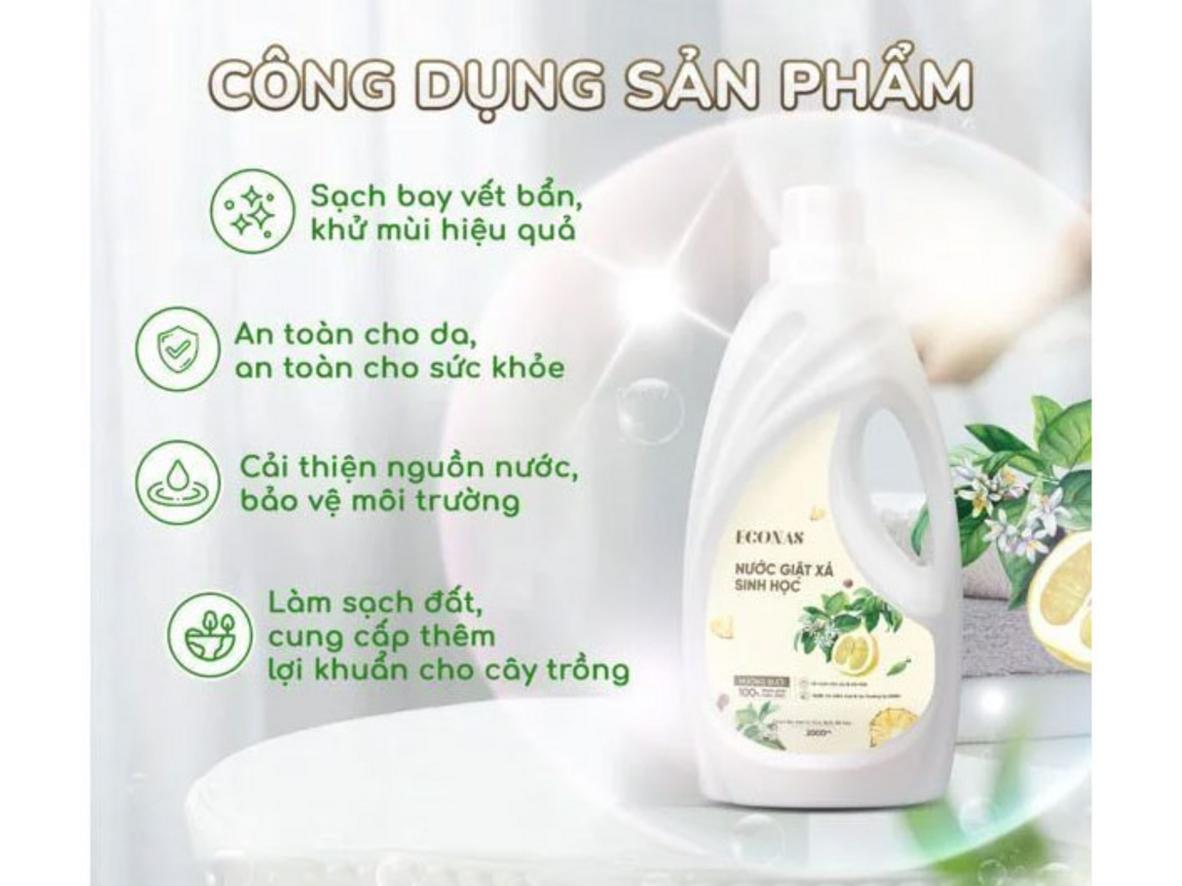 Dùng tiện cho cả giặt tay lẫn giặt máy, tiết kiệm với chai 2 lít
