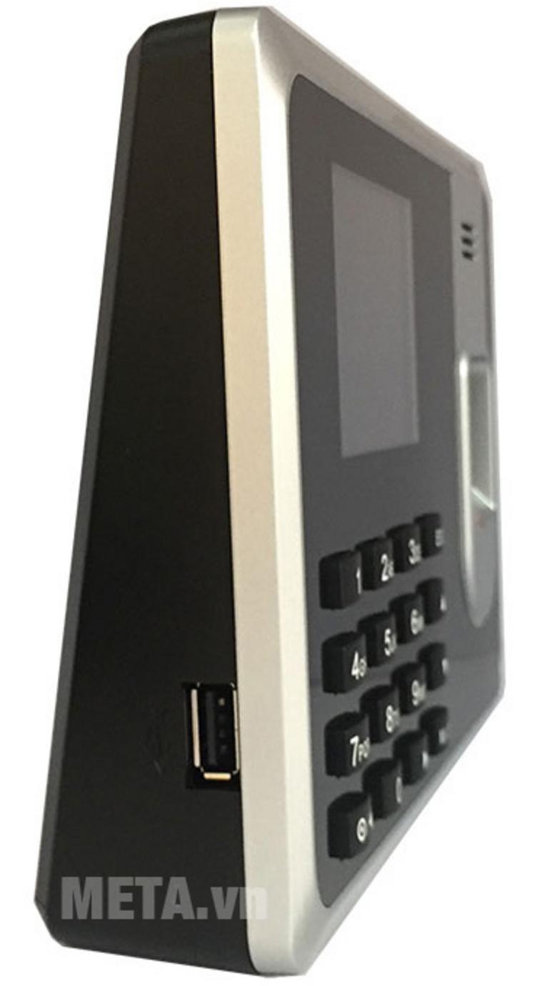 Cổng kết nối và pin lưu điện Gigata T8A
