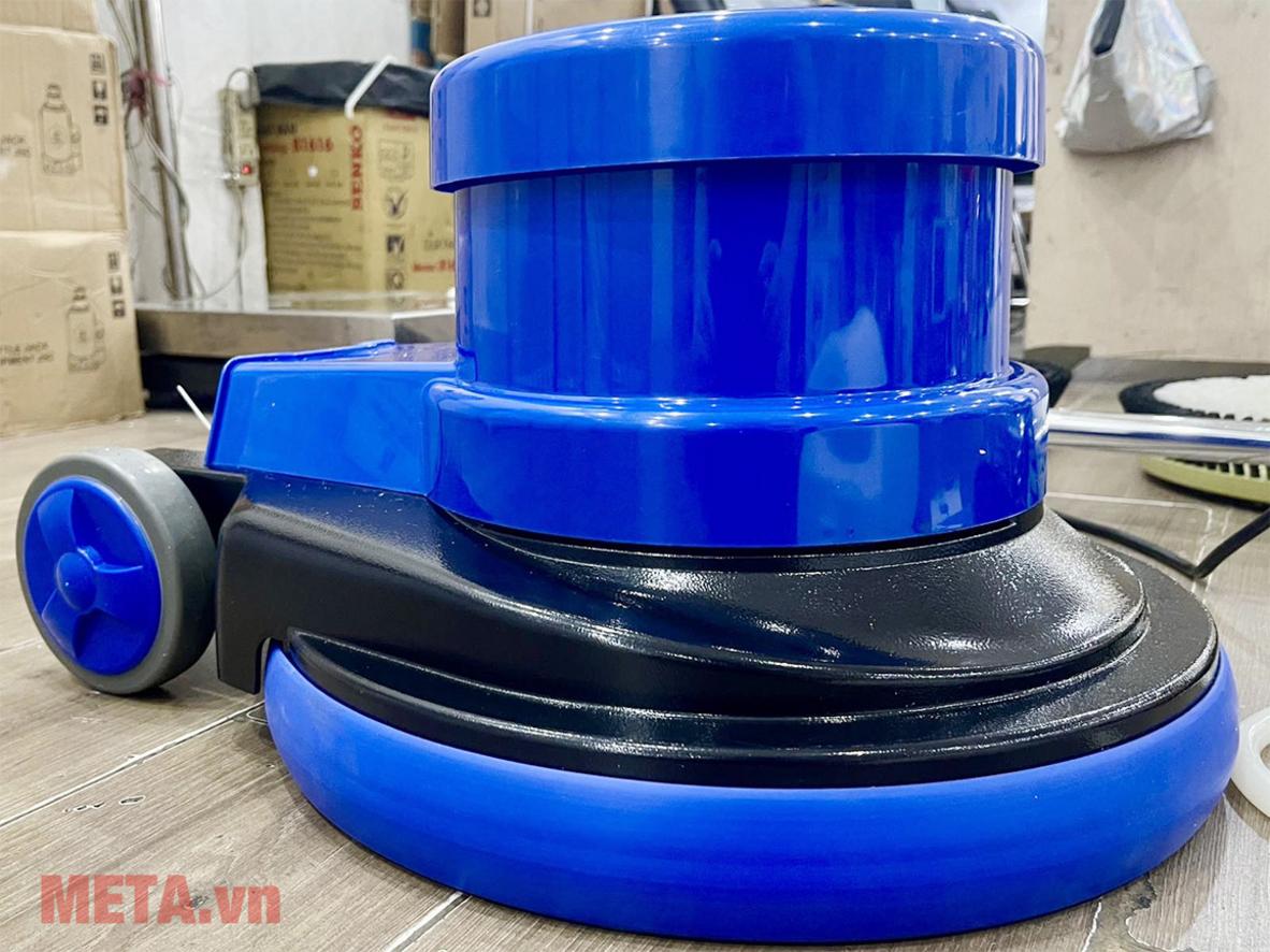 Công suất 1500W và tốc độ 154 rpm