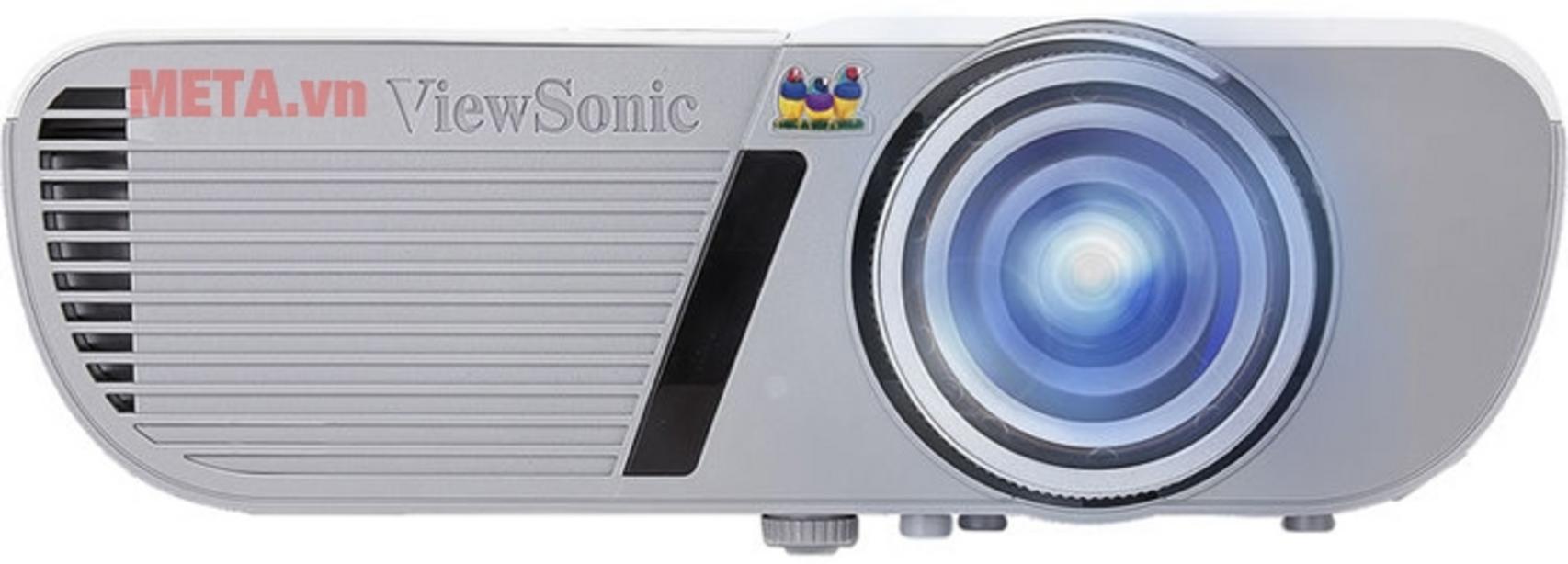 Độ phân giải XGA và 3.200 ANSI Lumens cho hình ảnh rõ nét.