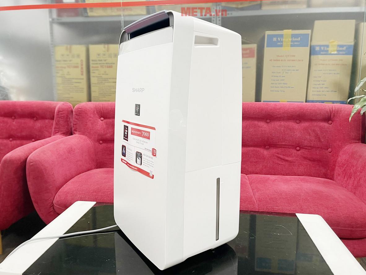 Khả năng hút ẩm 20 lít/ngày của Sharp DW-J20FV-W