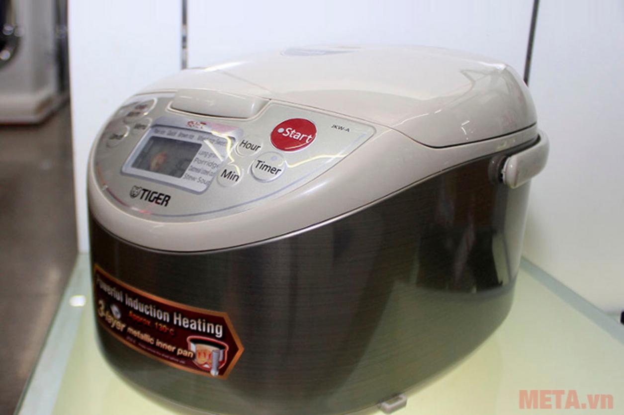 Công nghệ IH cao tần giúp nấu cơm đều và giữ dưỡng chất.