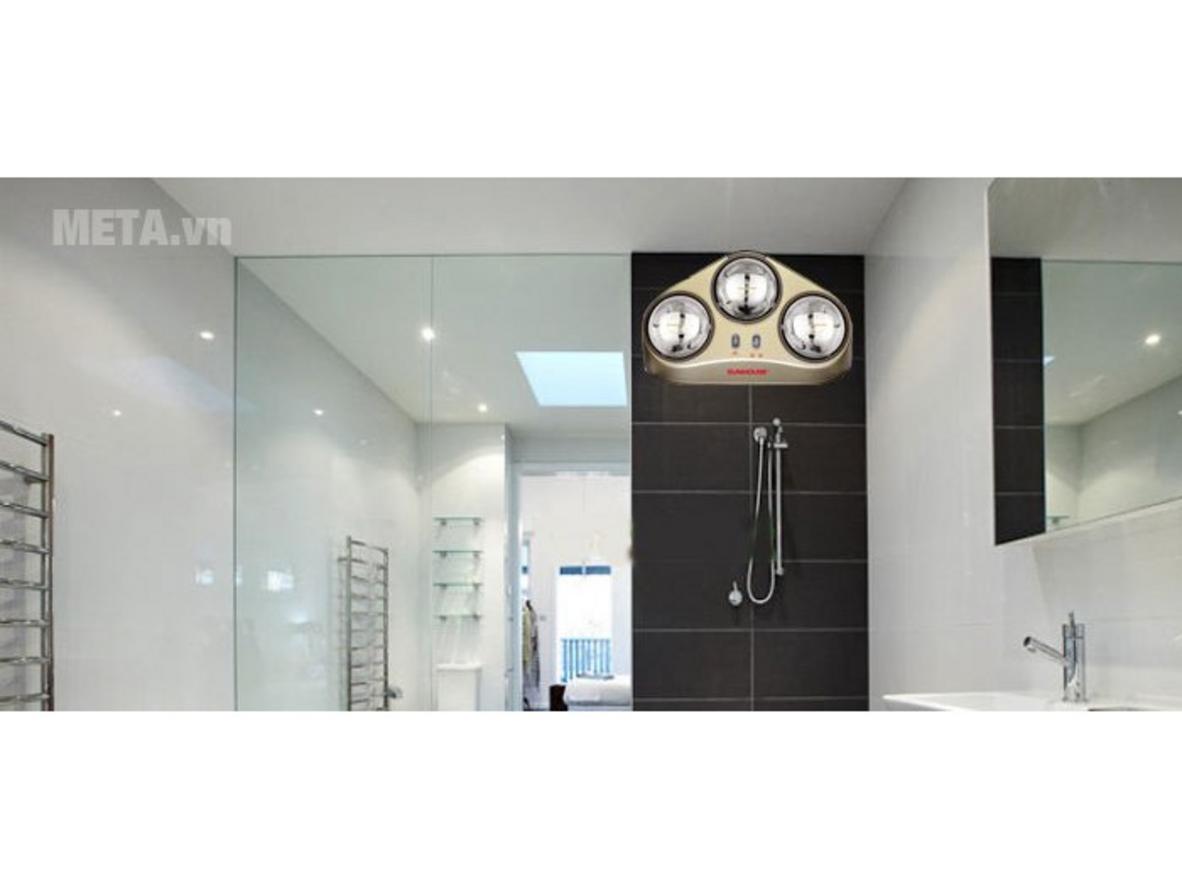 Chuẩn IPX4 và chất liệu bóng chịu nhiệt.