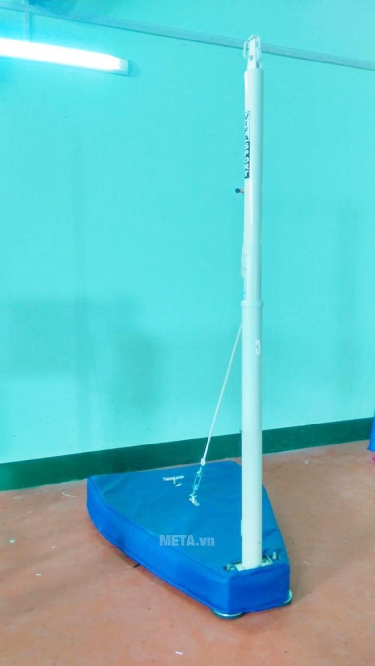 Khung thép V50x50mm và vỏ thép tấm 1.5mm