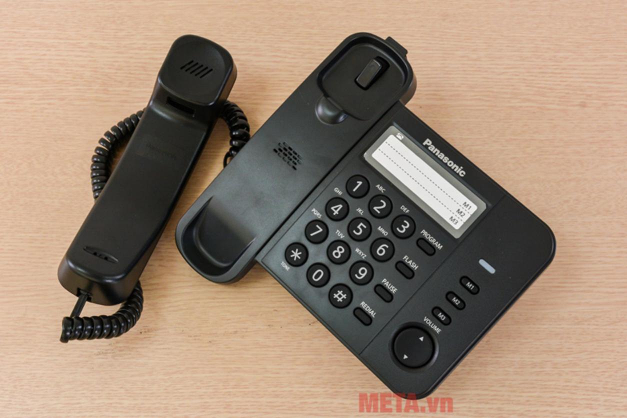 Treo tường hoặc đặt bàn — lựa chọn linh hoạt