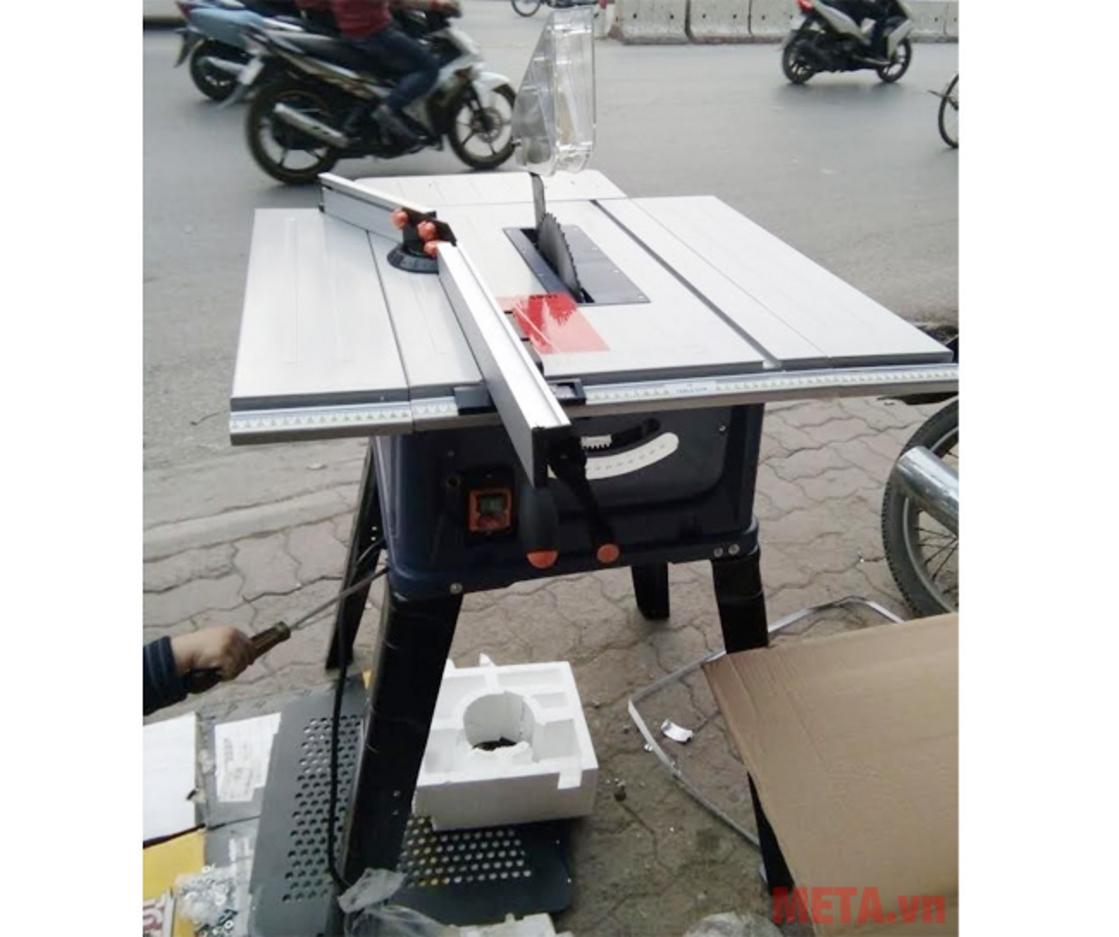 Linh hoạt gia công với khả năng cắt thẳng và cắt nghiêng