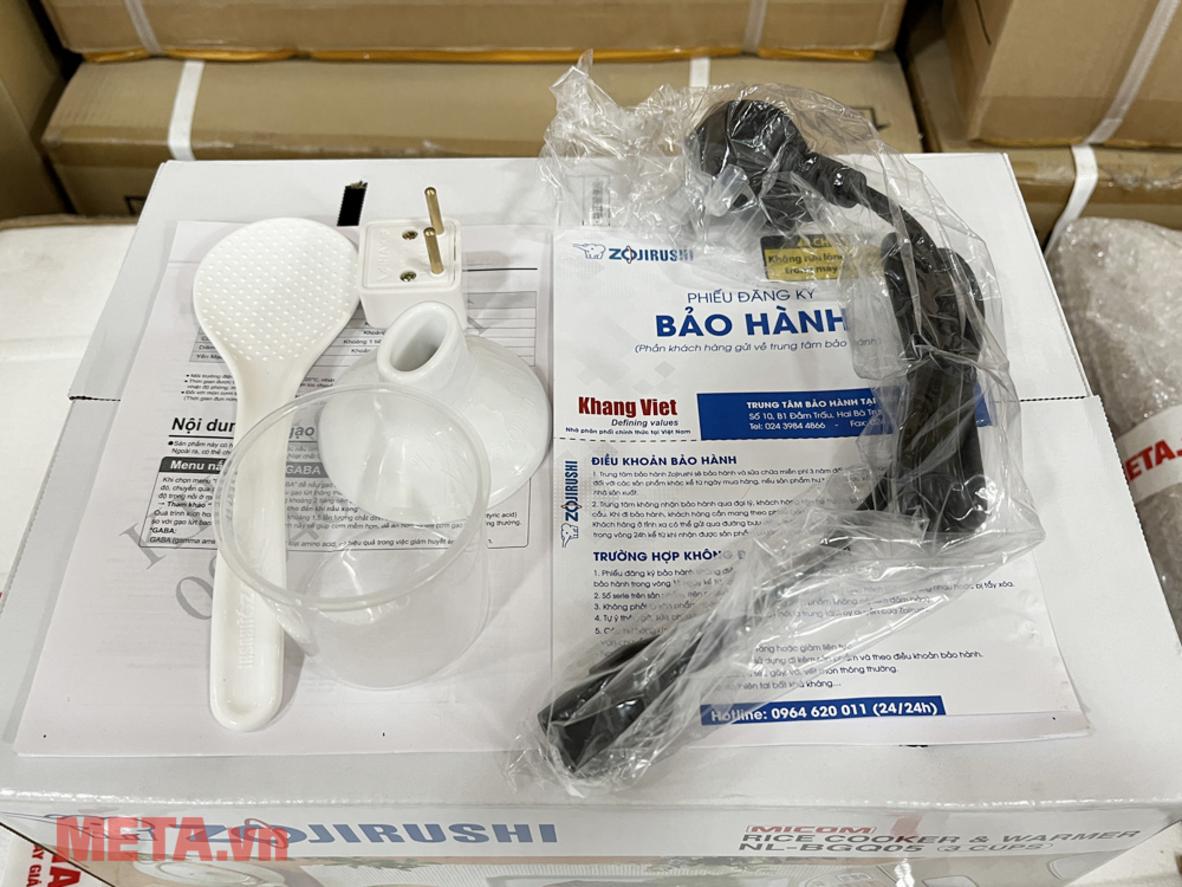 Lòng nồi dày 5mm, phủ chống dính