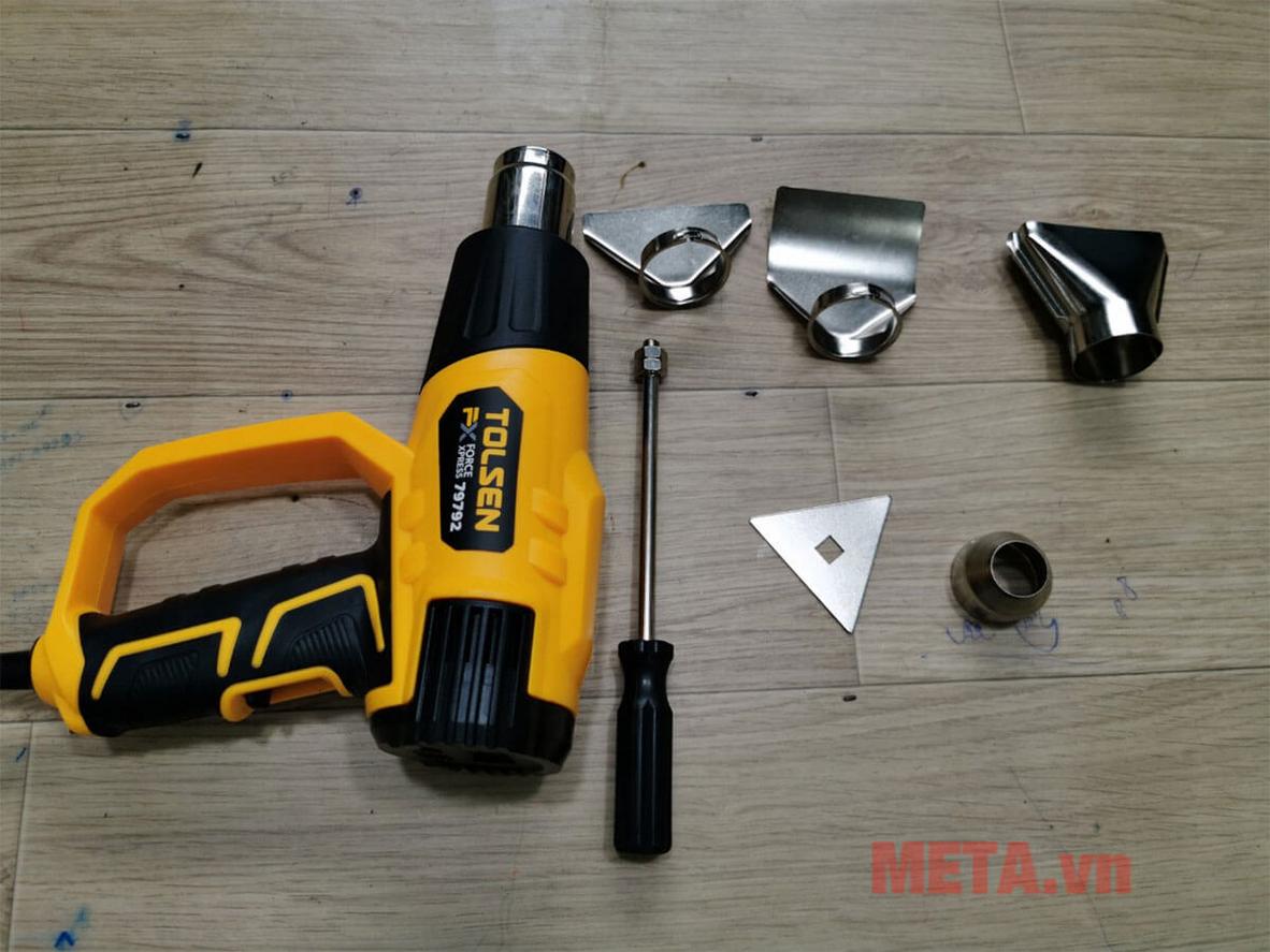 Màn hình LCD hiển thị nhiệt độ giúp thao tác chính xác