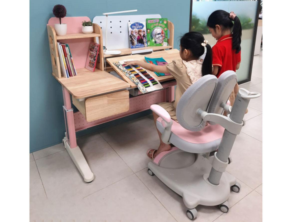 Mặt bàn gỗ cao su Dolphin DOL-3 chống lóa