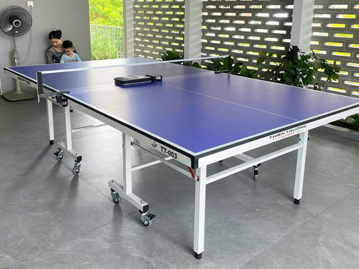 Mặt bàn MDF 18mm với lớp sơn chống lóa