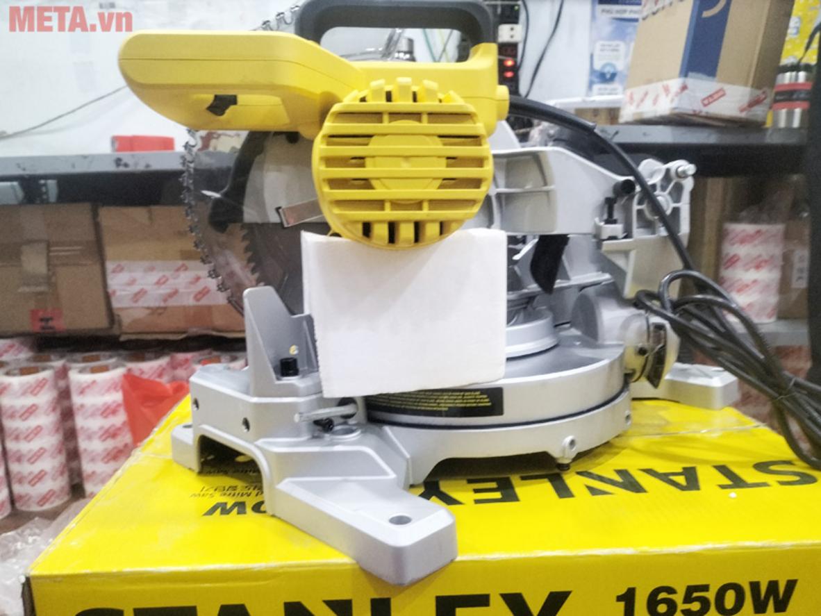 Thiết kế nhẹ (~10.5kg) phù hợp mang theo công trường và xưởng nhỏ.