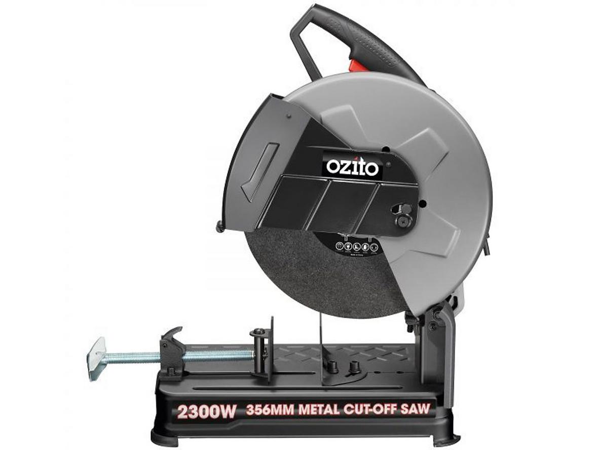 Động cơ 2300W của Ozito MCS-2355