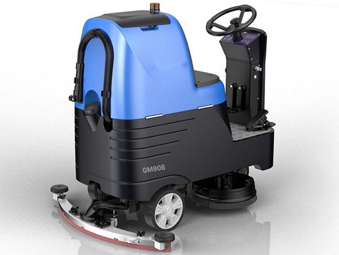 Hiệu suất làm sạch 3.800 m²/giờ — so sánh trước/sau sử dụng máy (ảnh trước/sau) — operator in frame to show scale; imagePrompt: A side-by-side before/after photo of a large warehouse floor, left shows manual mopping with multiple workers, right shows Kraffer GM90B cleaned floor with operator on machine, clear meters or overlay text '3.800 m²/giờ'.