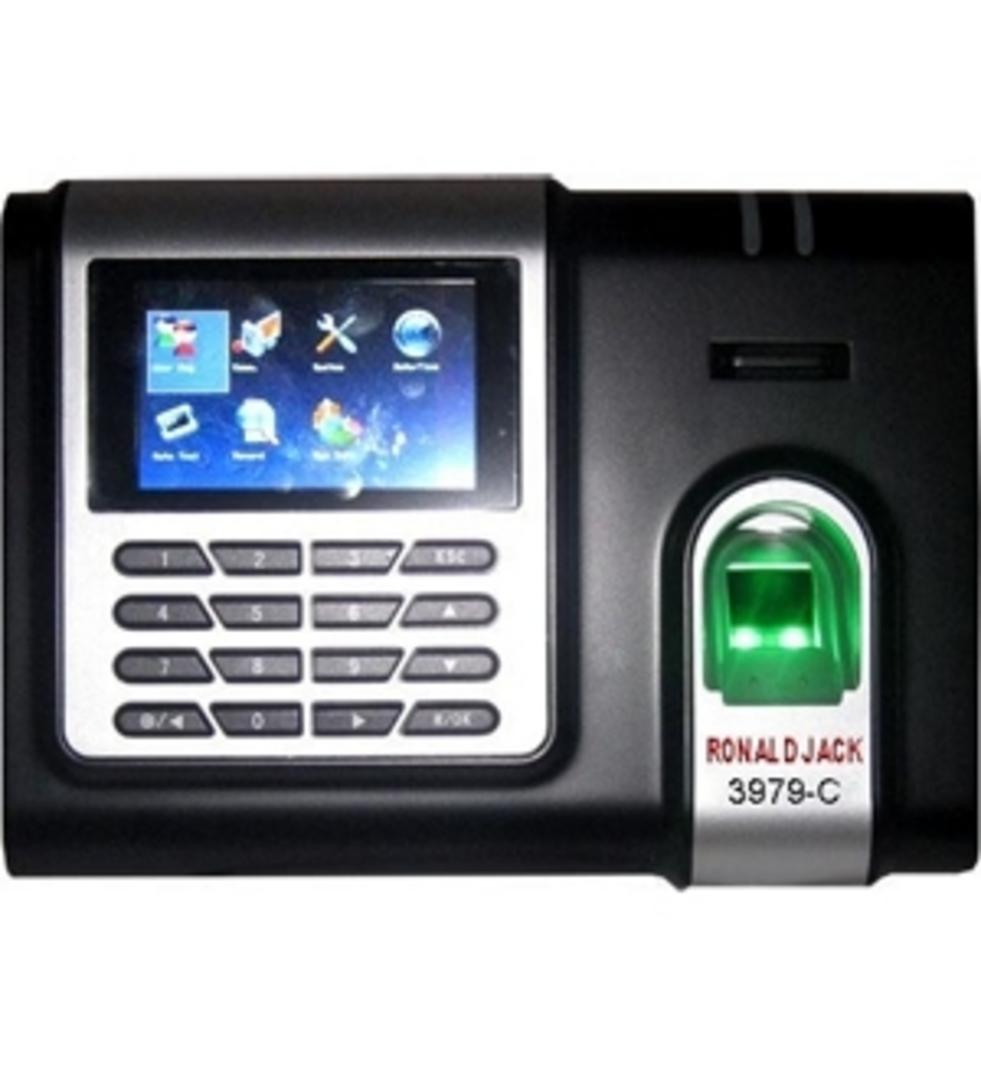 Tổng quan Máy chấm công vân tay, thẻ cảm ứng Ronald Jack 3979C