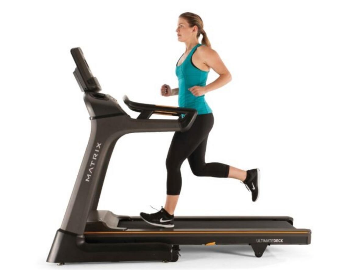 Máy chạy bộ điện Mỹ Matrix TF30 XER