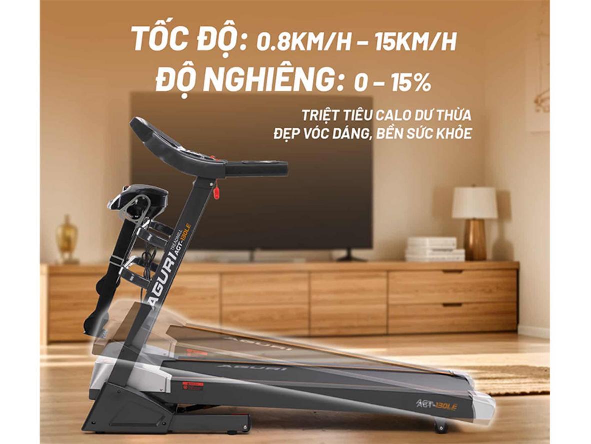 Loa stereo và đầu massage tích hợp tạo trải nghiệm tập luyện thoải mái, giải trí ngay tại nhà.
