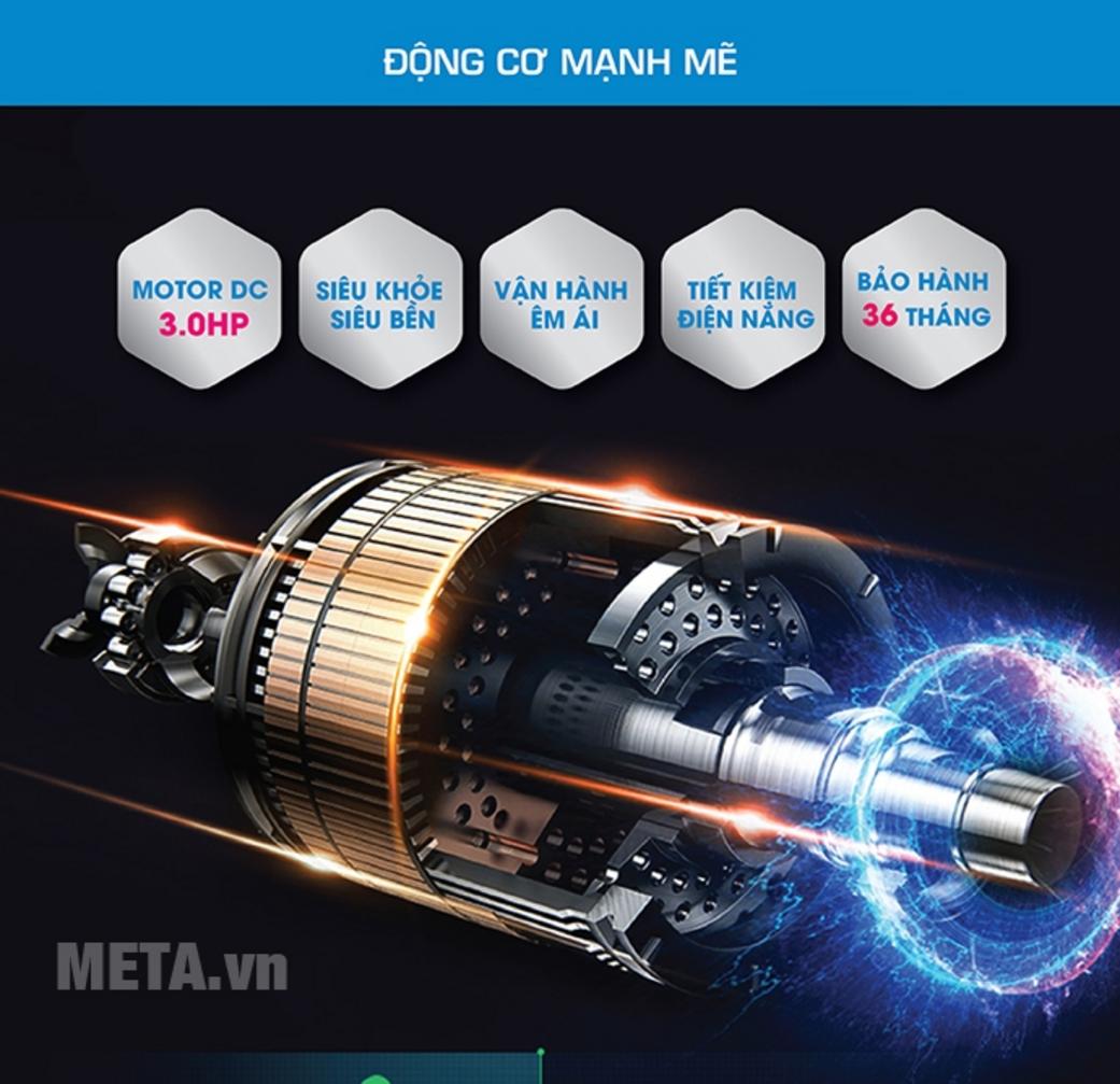 Băng chạy rộng cho khoảng chạy an toàn và thoải mái.