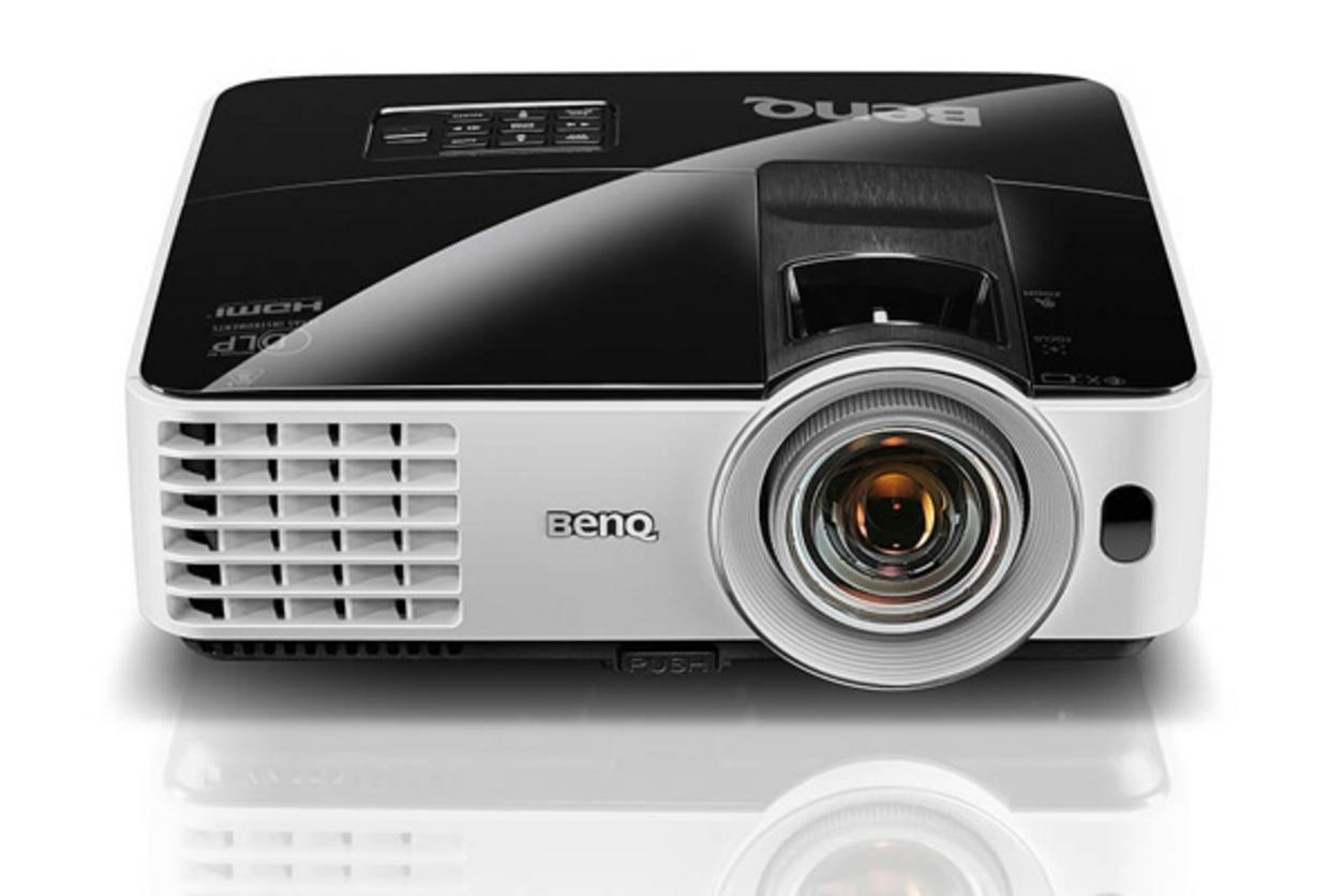 Tổng quan Máy chiếu BenQ MX631ST