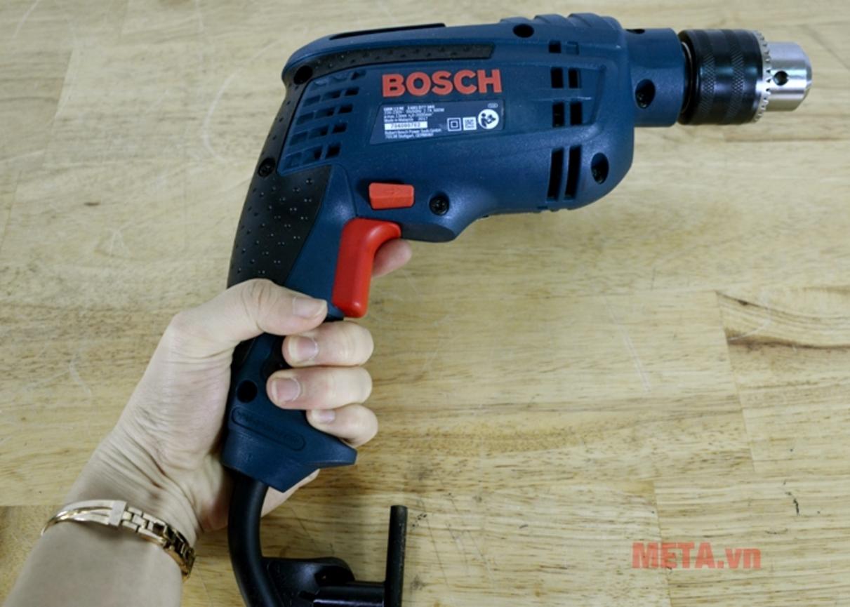 Hiệu suất khoan: 600W, 20 Nm