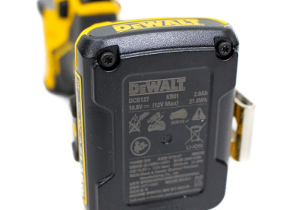 Tổng quan Máy khoan vặn vít dùng pin Dewalt 12V DCF601D2-KR