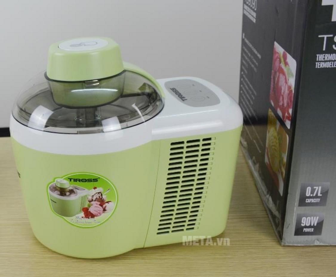 Dung tích 700ml — đủ cho gia đình nhỏ