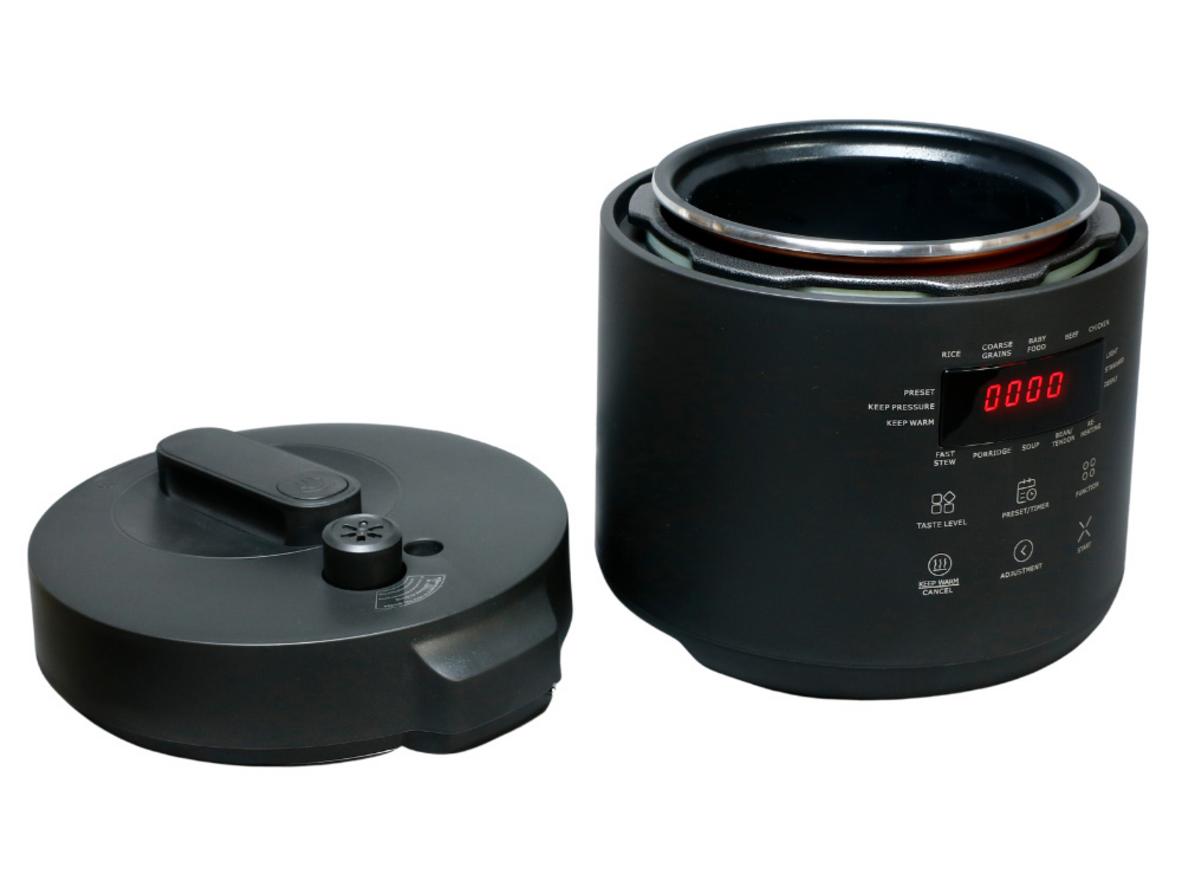 Van xả áp tự động & bảng cảm ứng tiện lợi
