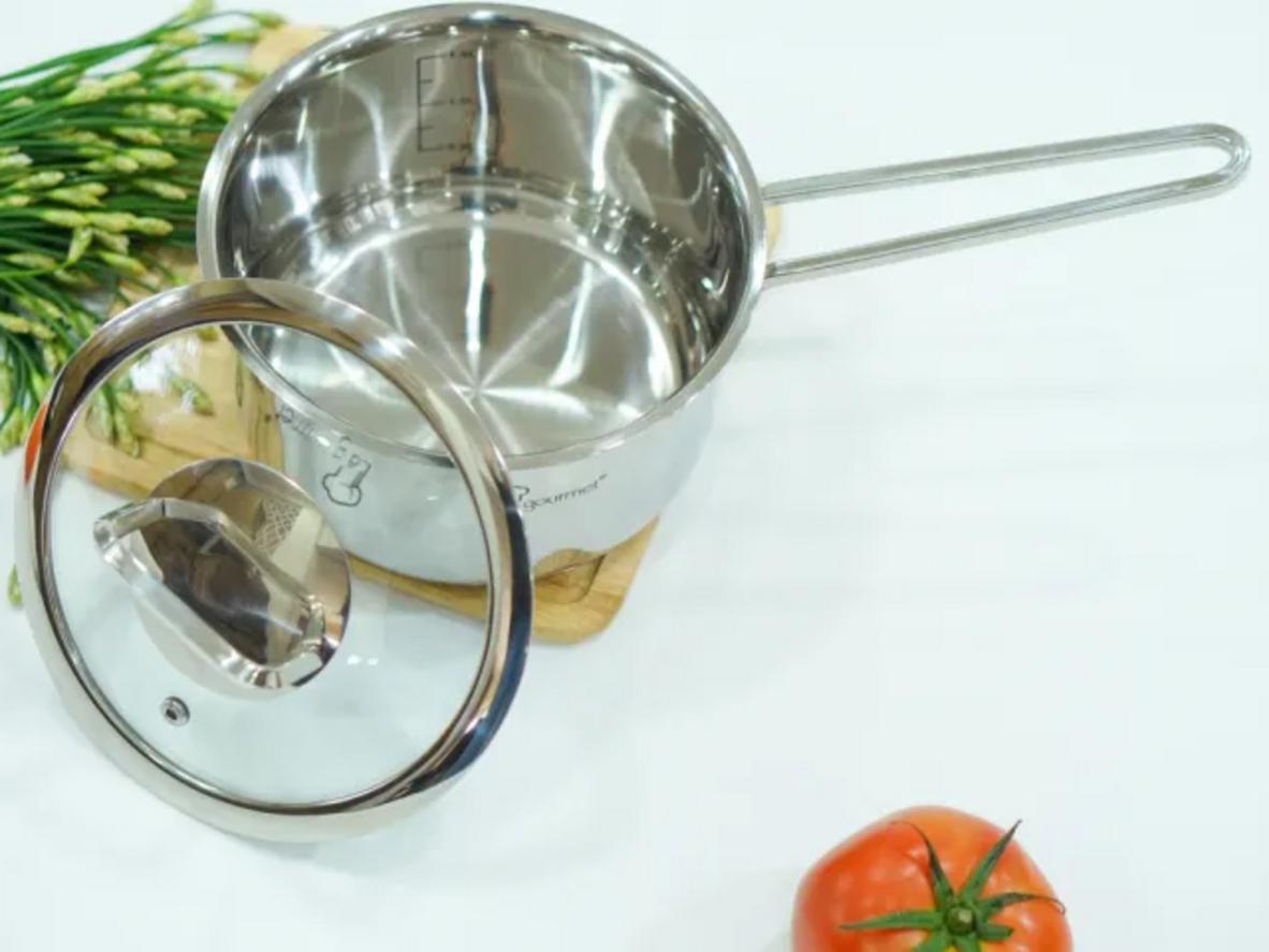 Cấu tạo đáy 5 lớp giúp truyền nhiệt đều
