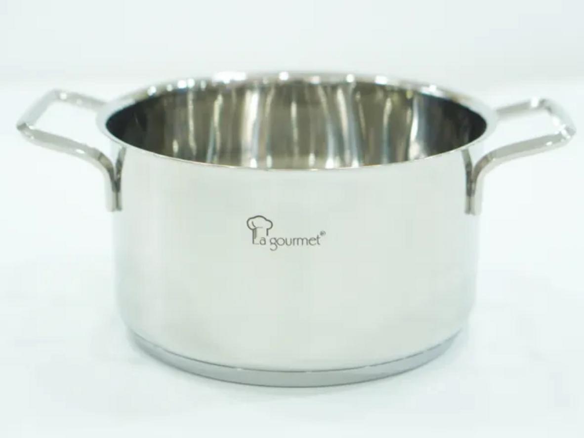 Bề mặt Inox 304 sáng bóng, dễ vệ sinh