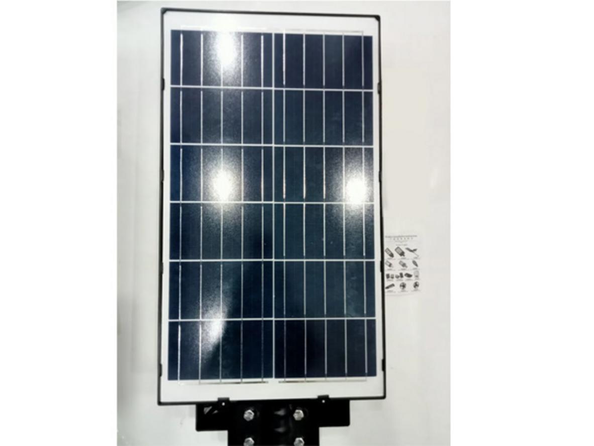 Pin 30.000 mAh cho thời gian chiếu sáng dài