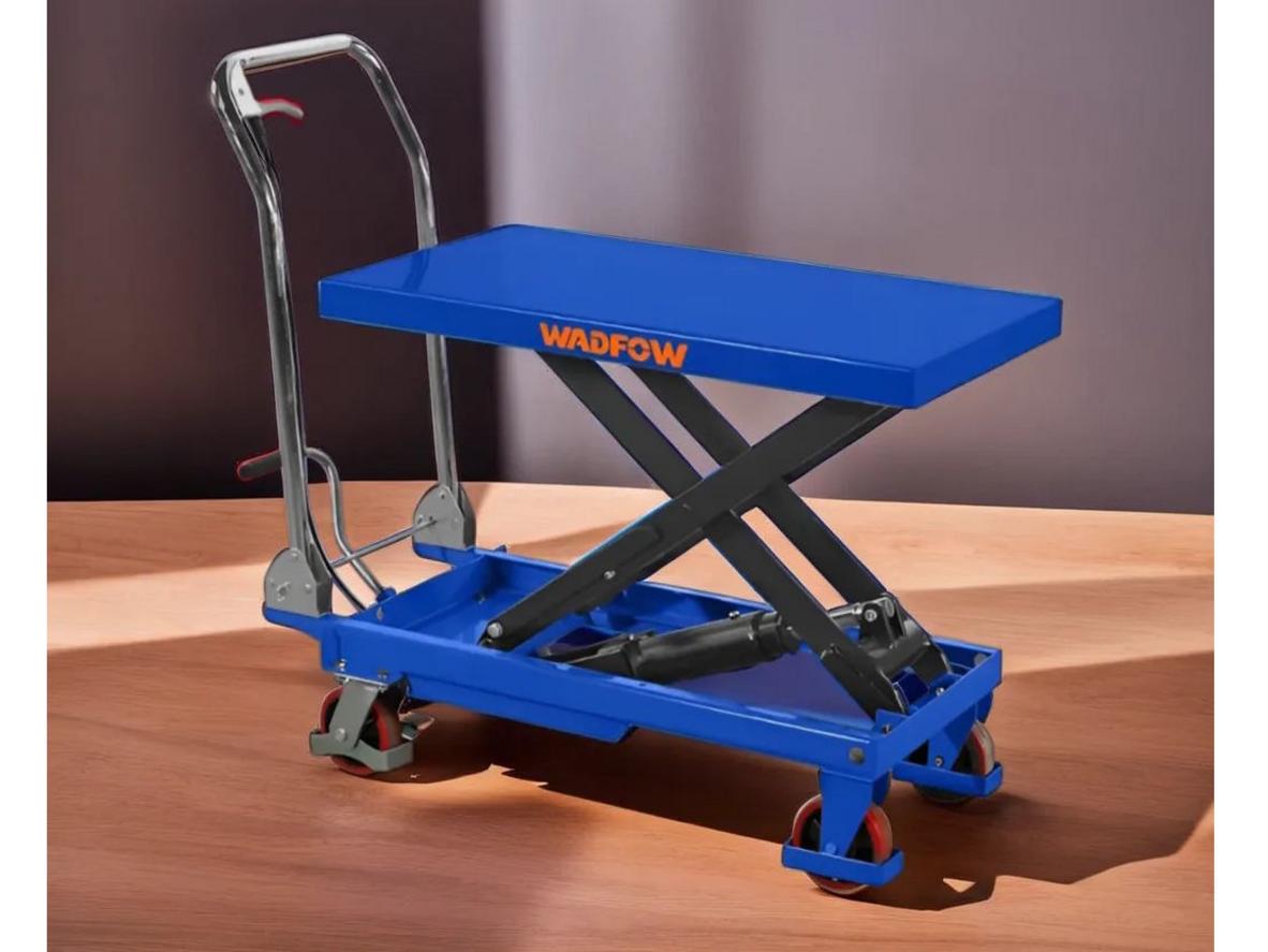 Tải trọng tối đa 150kg, nâng ổn định và an toàn.