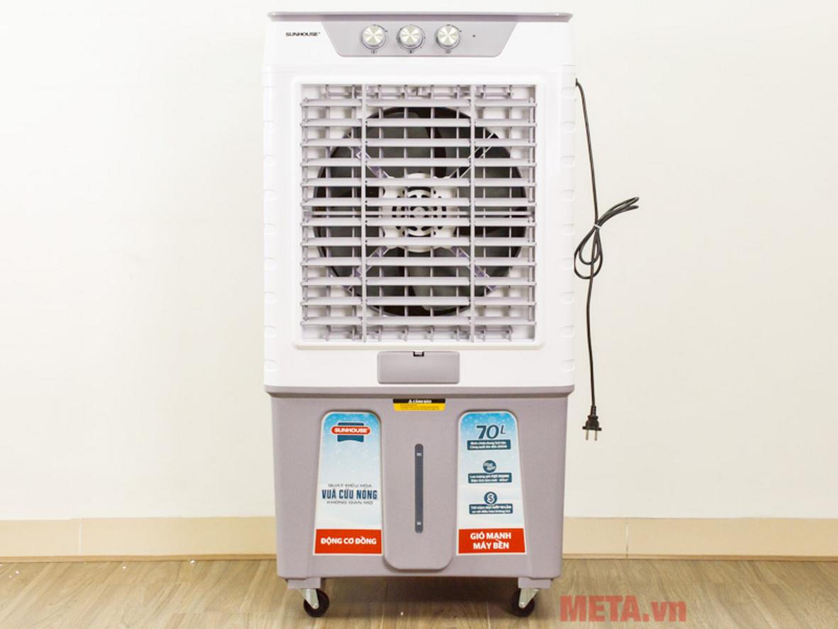 3 tấm làm mát giúp tăng hiệu suất bay hơi.