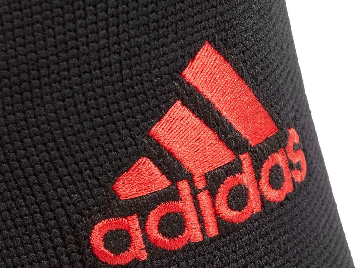 Chất liệu thoáng khí Aeroready/Climacool