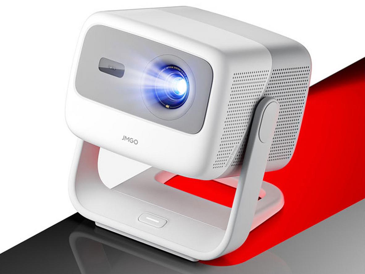 Triple Laser MALC cho màu sắc sống động hơn TV thông thường