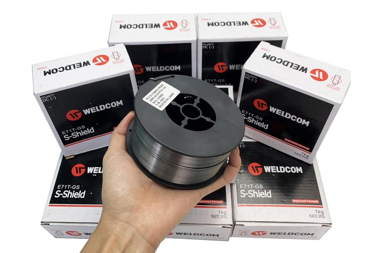 Lắp đặt trên máy MIG mini — phù hợp sửa chữa và công trình ngoài trời.