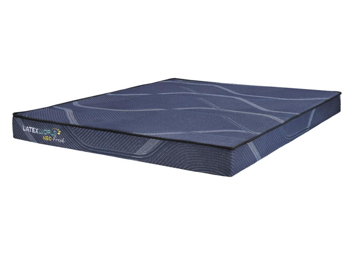 Vải Graphene + Xtra Cool làm mát tức thì
