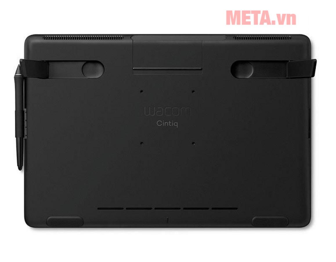 Màn hình Full HD 15.6" với lớp phủ chống chói