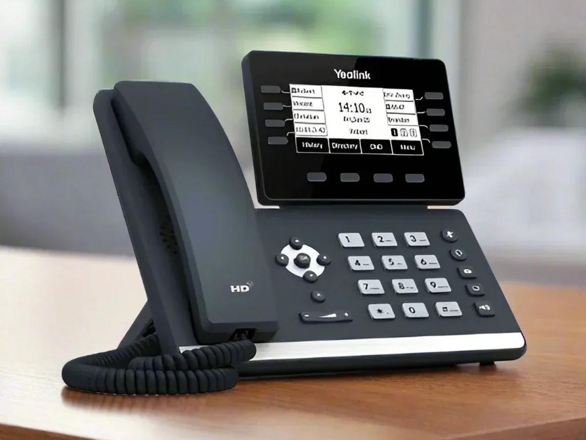 Wi‑Fi băng tần kép và Bluetooth tích hợp cho văn phòng gọn gàng