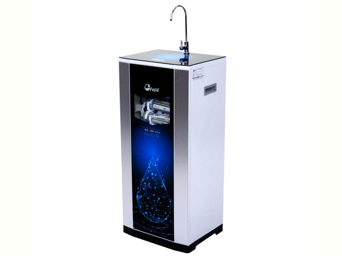 10 lõi lọc và công nghệ Hydrogen giúp nâng chất lượng nước uống.