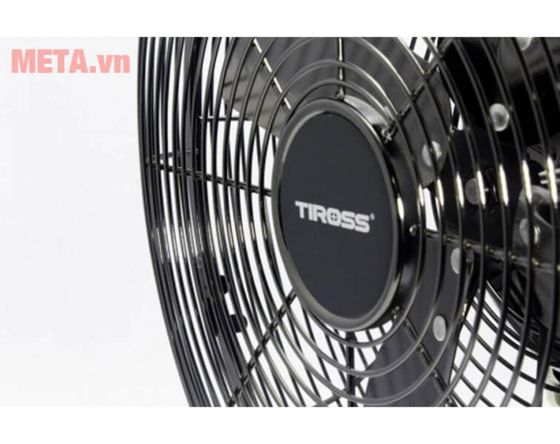 Công suất 45W cho khả năng làm mát ổn định.