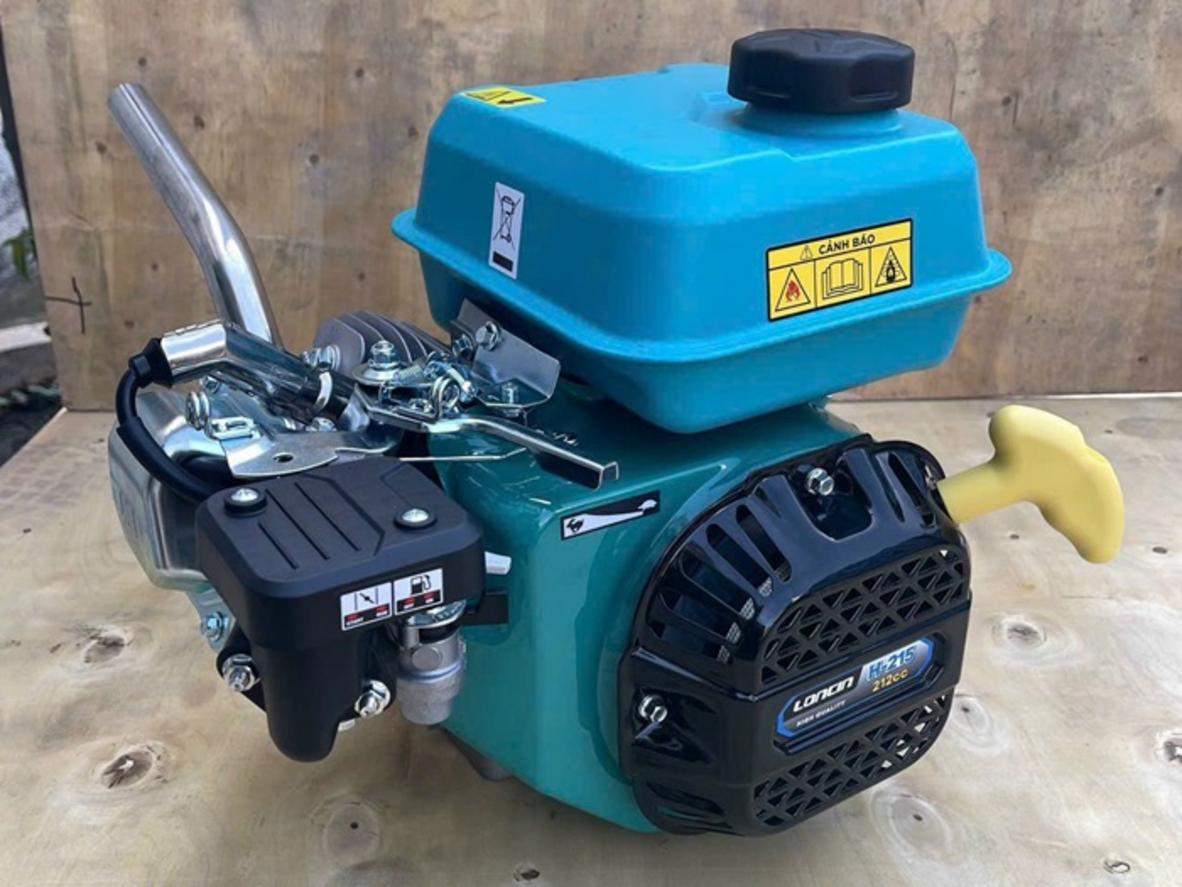 7.5HP và 212cc mang lại lực kéo ổn định cho thuyền nhỏ vừa.