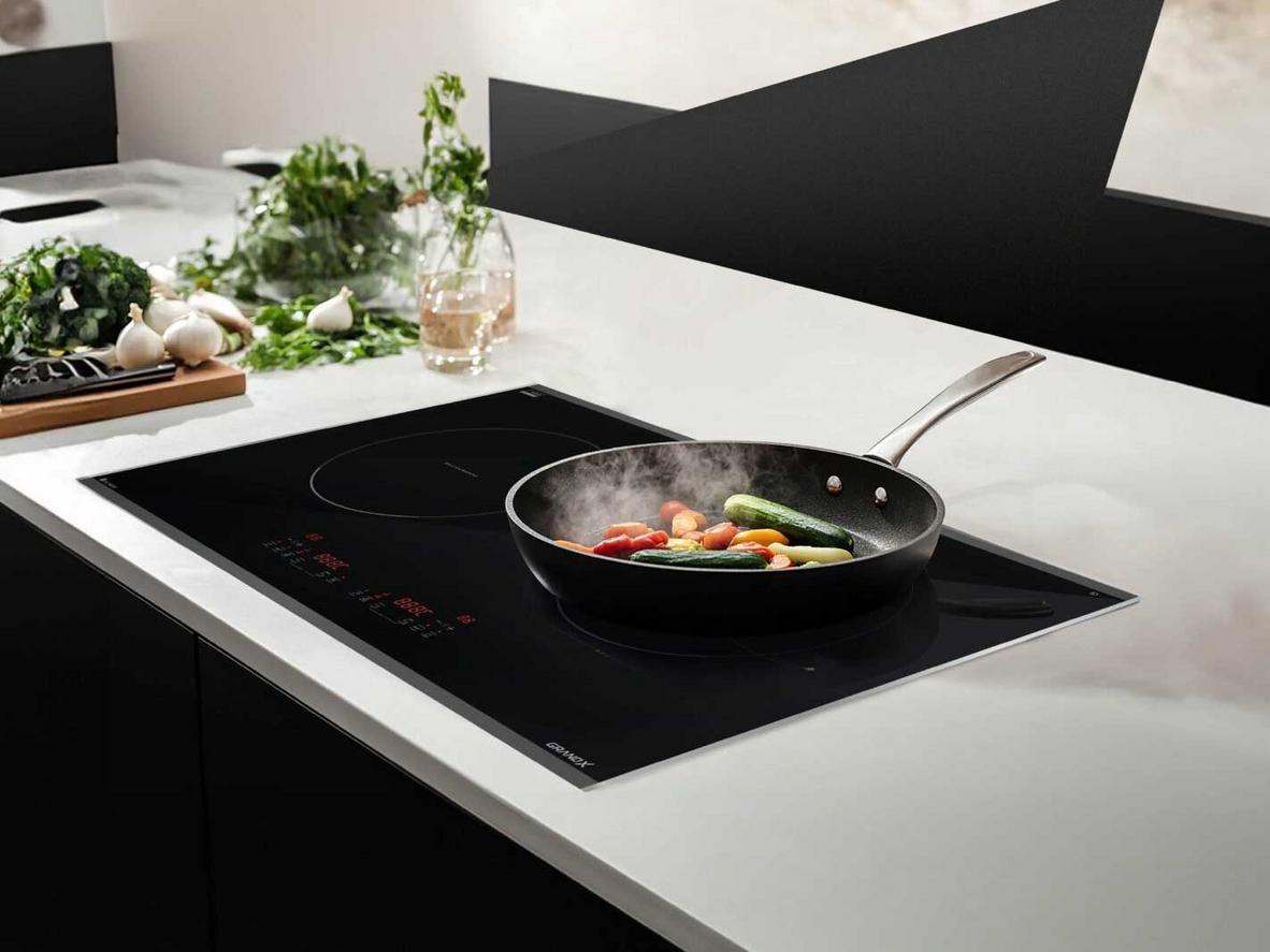 Linh kiện cao cấp giúp bếp an toàn và vận hành êm
