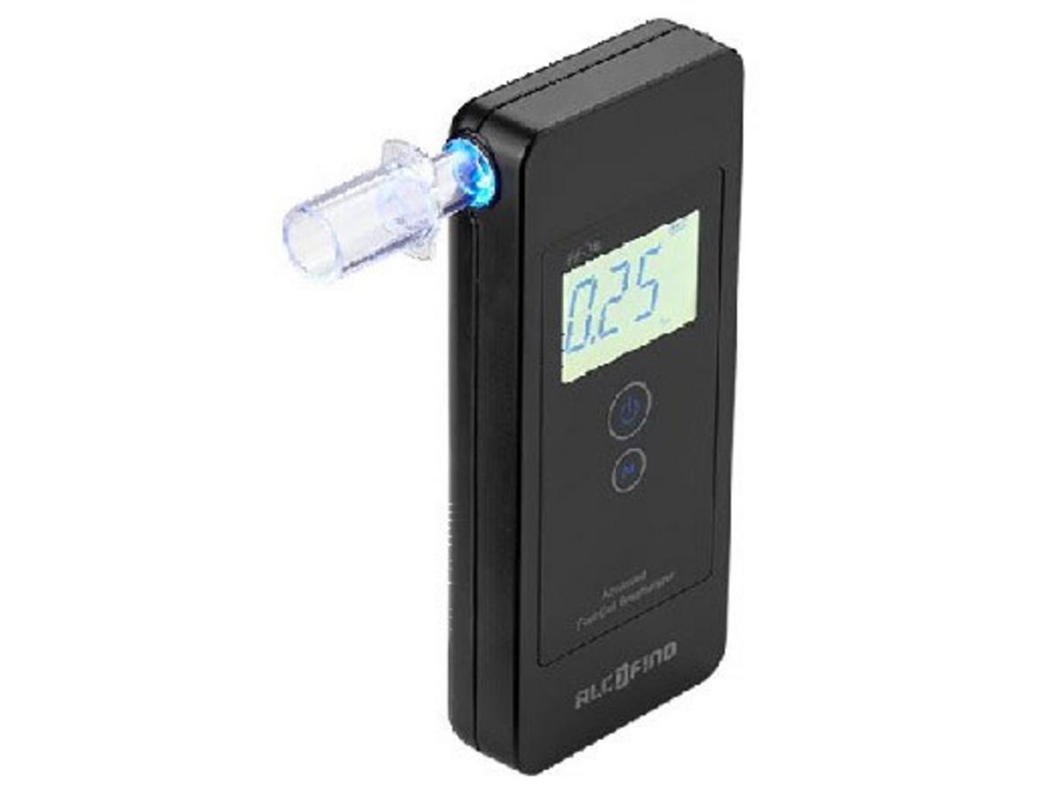 Cảm biến Fuel Cell trên Alcofind AF-30 giúp tăng độ tin cậy khi đo.