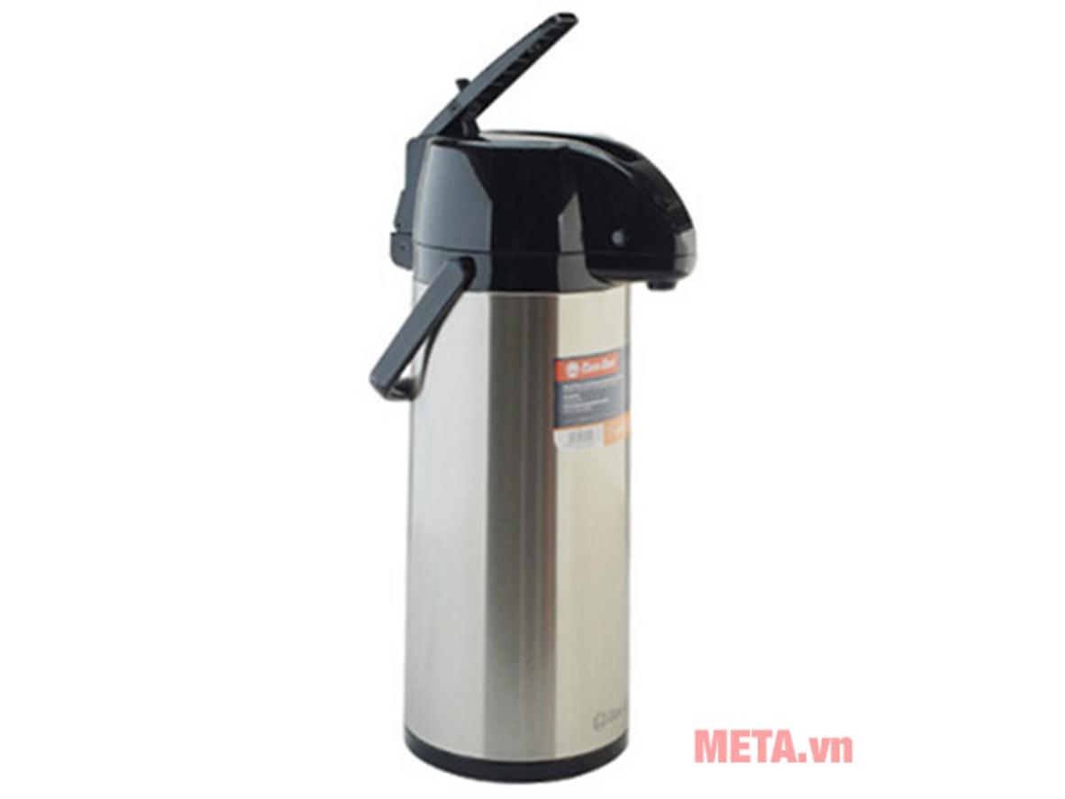 Cần bơm tích hợp giúp rót nước nhanh, sạch.
