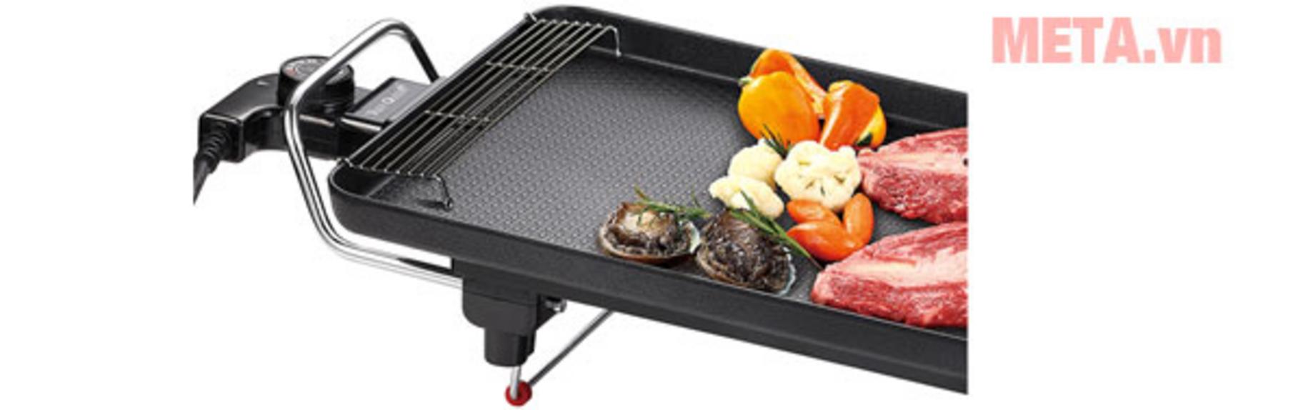 Công suất 1300W giúp nướng nhanh và chín đều